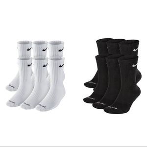 🏝NIKE Dri-Fit Socks